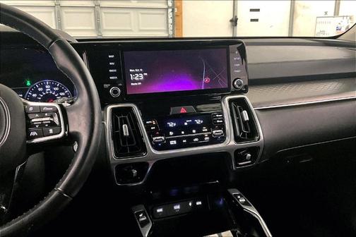 2022 Kia Sorento Plug-In Hybrid SX