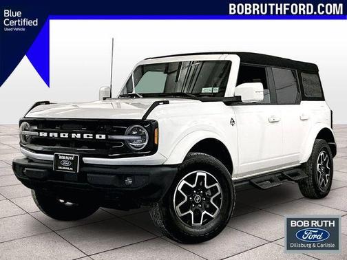 Oxford White 2024 Ford Bronco Outer Banks