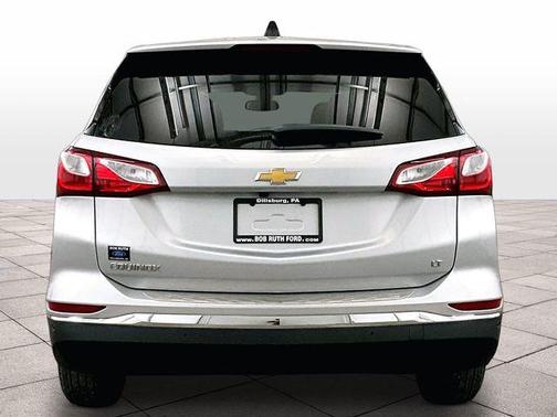 Silver Ice Metallic 2021 Chevrolet Equinox 1LT
