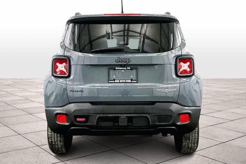 2017 Jeep Renegade Trailhawk
