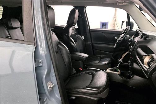 2017 Jeep Renegade Trailhawk