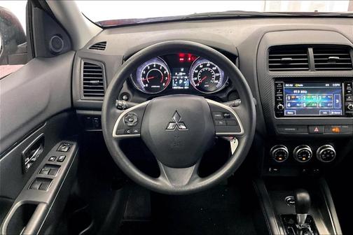 2024 Mitsubishi Outlander Sport ES