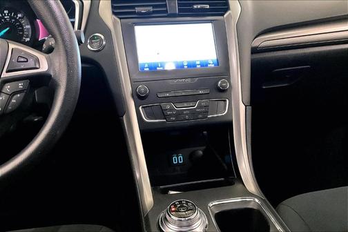 2020 Ford Fusion Hybrid SE