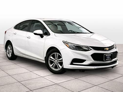 Summit White 2016 Chevrolet Cruze LT Automatic