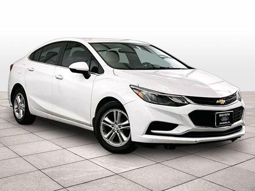 Summit White 2016 Chevrolet Cruze LT Automatic
