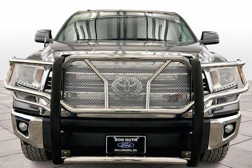 2016 Toyota Tundra SR5
