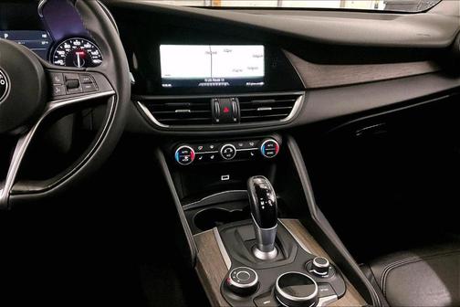 2018 Alfa Romeo Giulia Ti