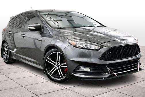 2018 Ford Focus ST Base