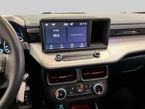 Oxford White 2024 Ford Maverick XLT