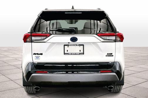 2020 Toyota RAV4 Hybrid XSE