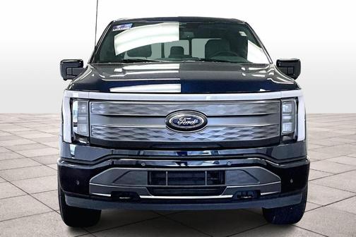 2023 Ford F-150 Lightning LARIAT