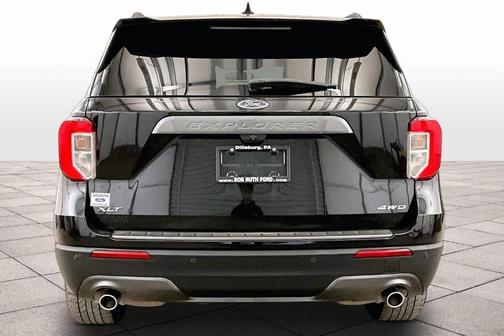 Agate Black 2021 Ford Explorer XLT
