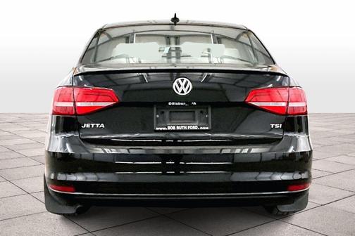 2015 Volkswagen Jetta 1.8T Sport