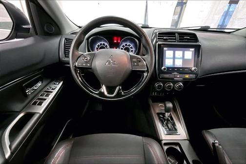 2022 Mitsubishi Outlander Sport SE