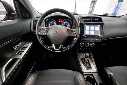 2022 Mitsubishi Outlander Sport SE