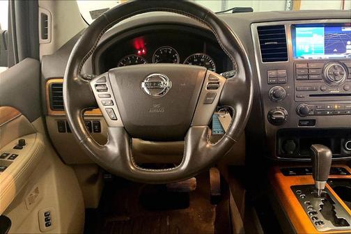 2014 Nissan Armada Platinum