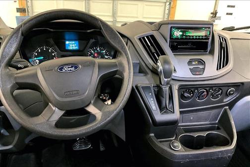 2018 Ford Transit-250 148 WB Medium Roof Cargo