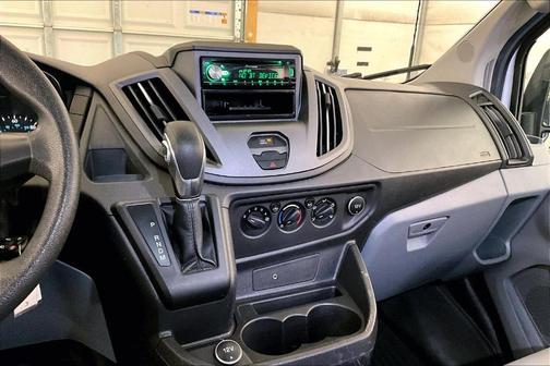2018 Ford Transit-250 148 WB Medium Roof Cargo