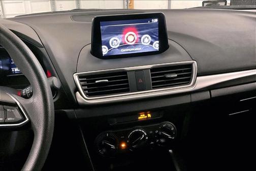 2018 Mazda Mazda3 Sport