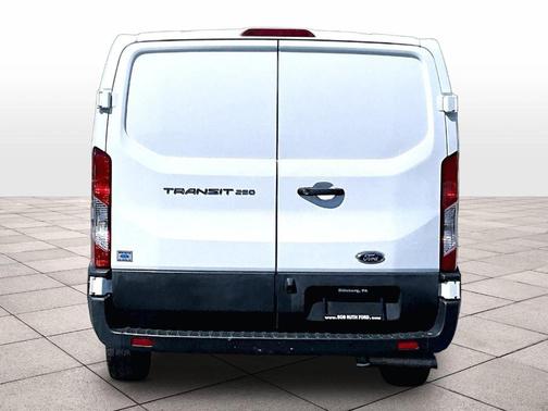 Oxford White 2024 Ford Transit-250