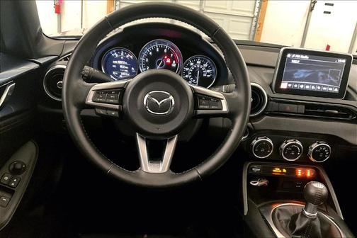 2017 Mazda MX-5 Miata RF Grand Touring
