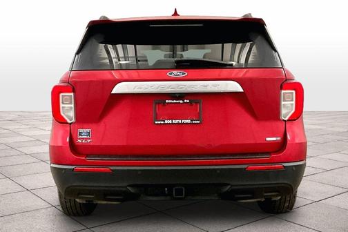 Rapid Red Metallic Tinted Clearcoat 2020 Ford Explorer XLT