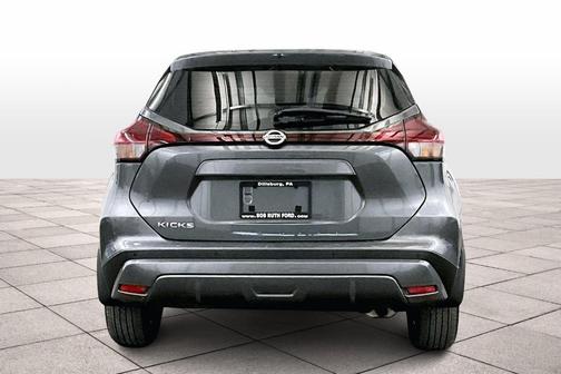 2021 Nissan Kicks S