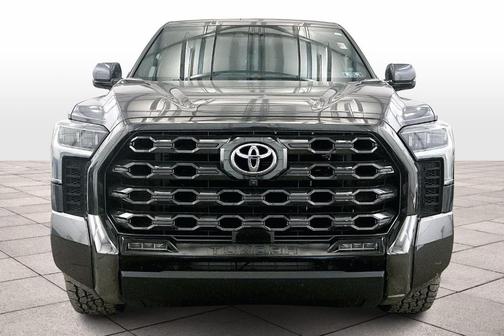 2023 Toyota Tundra Hybrid Platinum