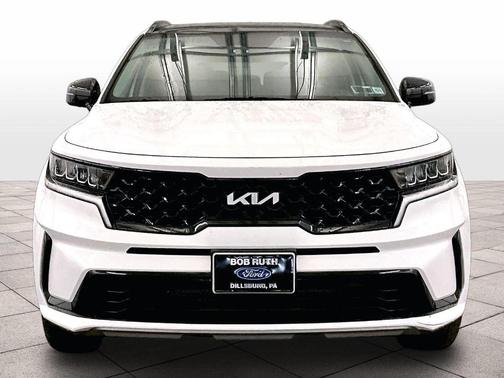 Glacial White Pearl 2023 Kia Sorento S