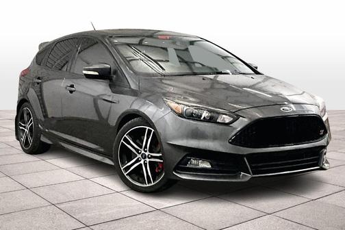 2018 Ford Focus ST Base