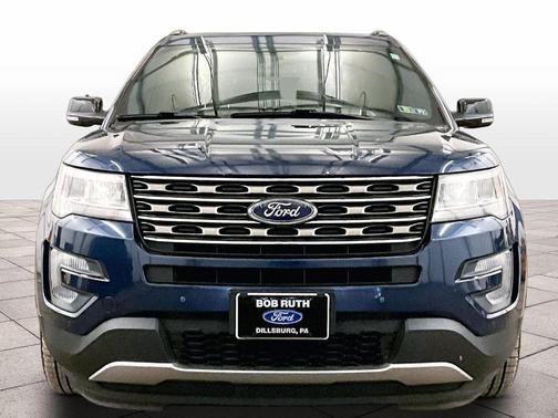 Blue Jeans 2017 Ford Explorer XLT