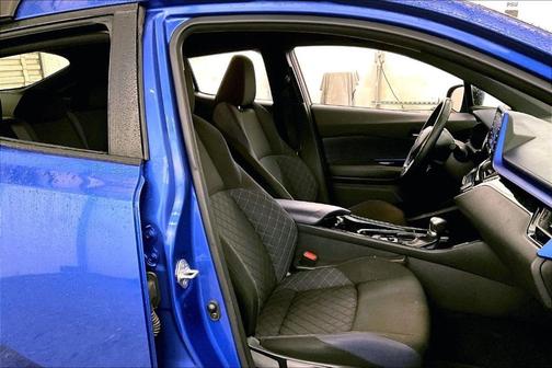 2020 Toyota C-HR XLE