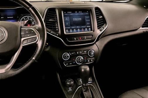 Bright White Clearcoat 2021 Jeep Cherokee Latitude Lux