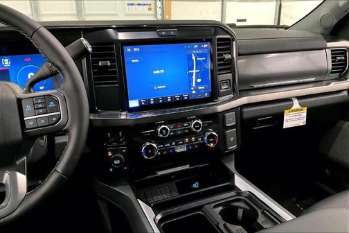 2025 Ford F-350 Lariat Super Duty