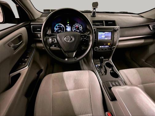 2017 Toyota Camry Hybrid LE