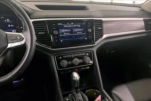 2022 Volkswagen Atlas 3.6L SE w/Technology
