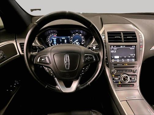 2017 Lincoln MKZ Premiere
