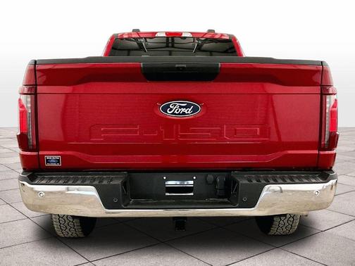Rapid Red Metallic Tinted Clearcoat 2025 Ford F-150 XLT