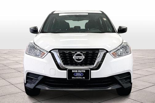 2020 Nissan Kicks S