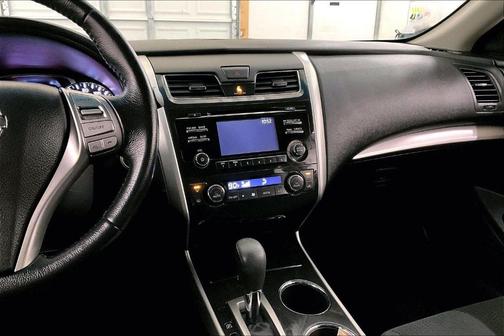 2014 Nissan Altima 2.5 SV