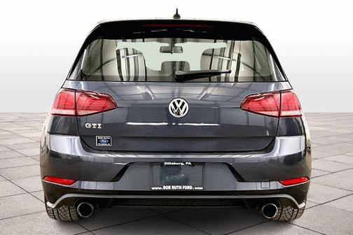 2018 Volkswagen Golf GTI 2.0T S 4-Door