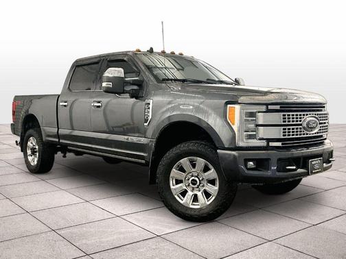 Charcoal 2019 Ford F-250 Platinum