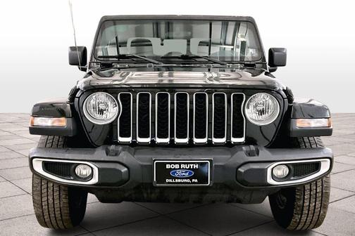 2023 Jeep Gladiator Overland