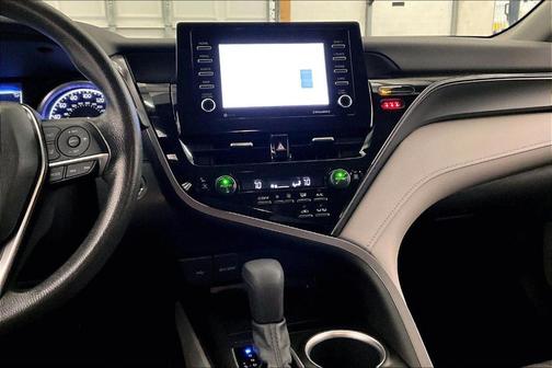 2021 Toyota Camry Hybrid LE