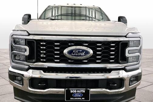 2025 Ford F-350 Lariat Super Duty