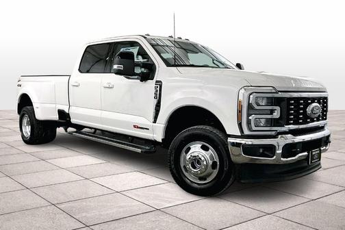 2025 Ford F-350 Lariat Super Duty