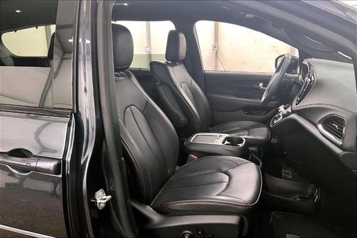 2020 Chrysler Pacifica Hybrid Limited