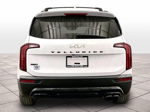 Glacial White Pearl 2022 Kia Telluride EX
