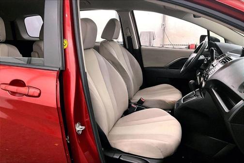 2015 Mazda Mazda5 Sport