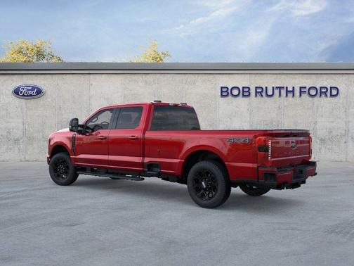 Ruby Red Metallic Tinted Clearcoat 2026 Ford F-350 XLT